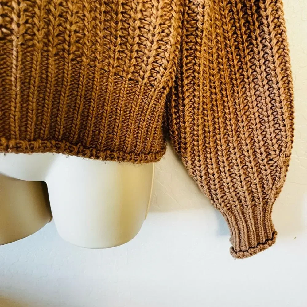 H&M chunky beige mock neck cropped pullover ribbed sweater M fall - Picture 4 of 10